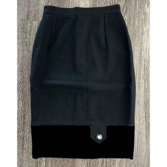 Vintage Valentino Miss V 100% Wool Pencil Skirt Black Velvet Hem Classic Elegant - Picture 14 of 14